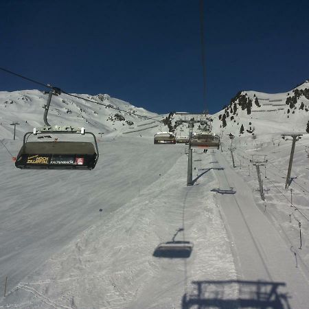 齐勒河谷的里德Studio Hochzillertal Mit Sauna & E-Ladestation公寓 外观 照片