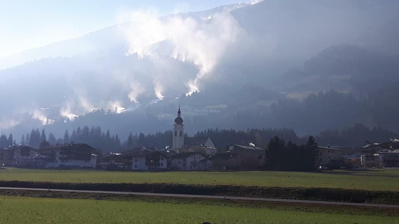 齐勒河谷的里德Studio Hochzillertal Mit Sauna & E-Ladestation公寓 外观 照片